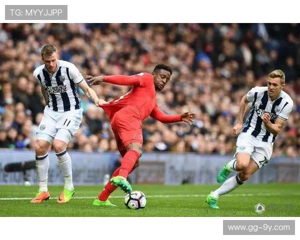 当足球战术遇上离谱操作全场爆笑的经典失误瞬间合集